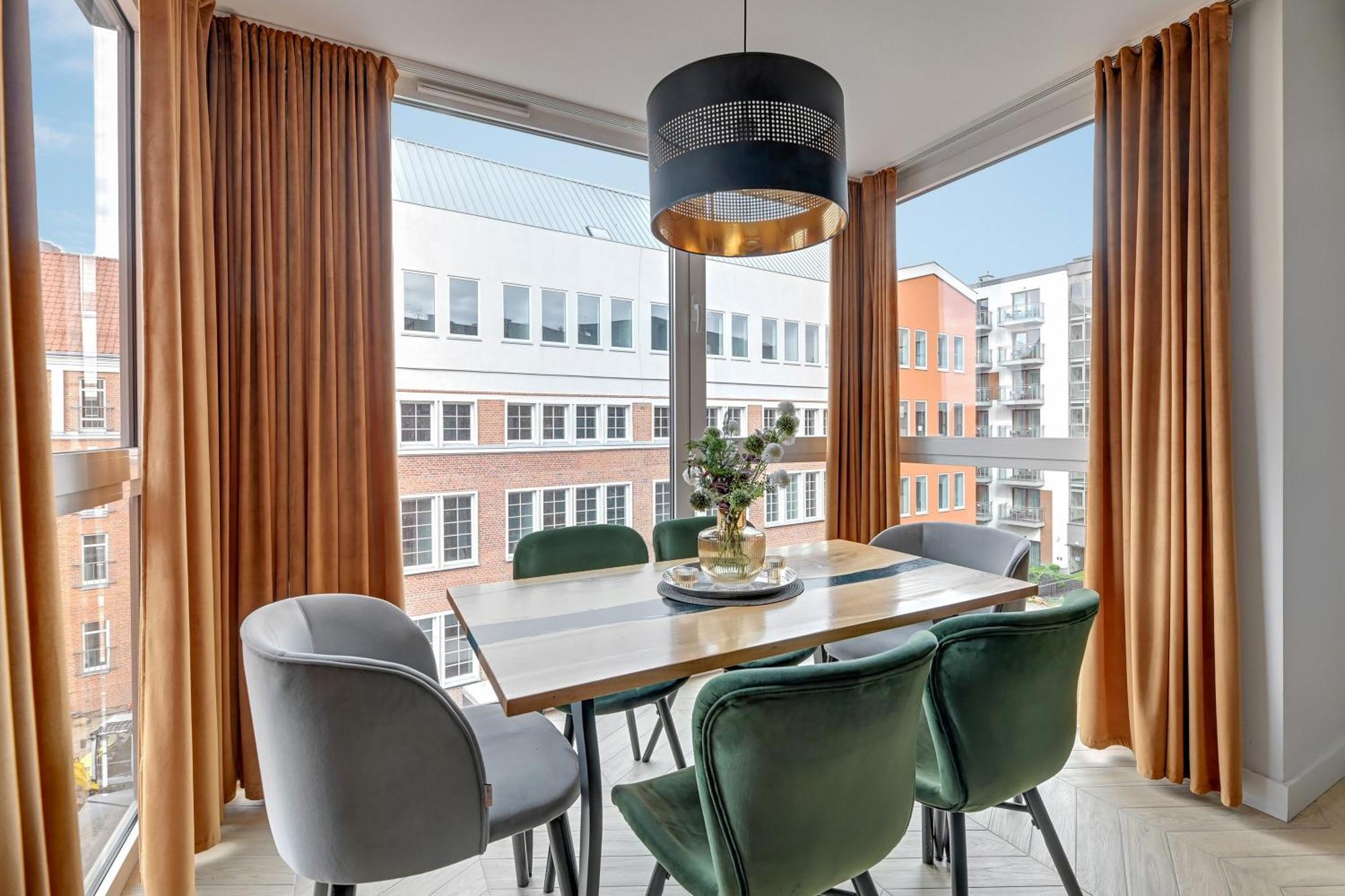 Chmielna Park - City Center & Parking By Downtown Apartments グダニスク 部屋 写真